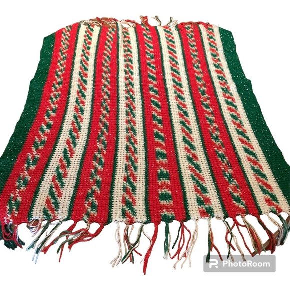 Handmade Crocheted Christmas Afghan 43"(plus tassels) x 38" - Picture 1 of 2